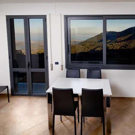 Su Alevraxi Maison d'hôtes 2*