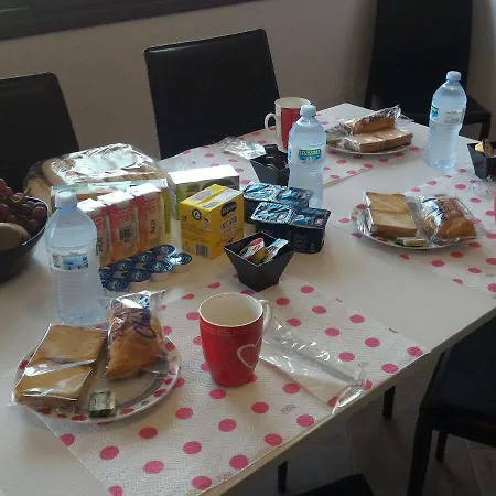 Su Alevraxi 빌라그란데스트리사일리