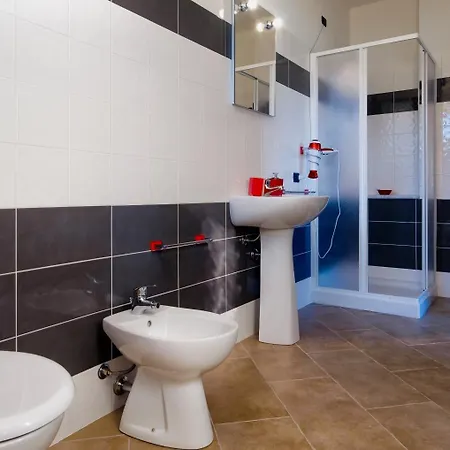 Su Alevraxi 2* 빌라그란데스트리사일리