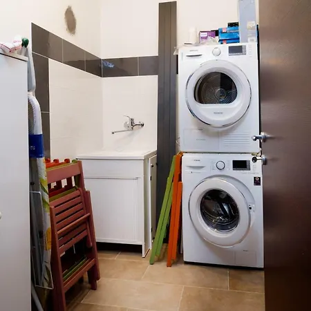 بيت ضيافة Su Alevraxi