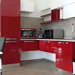 Su Alevraxi